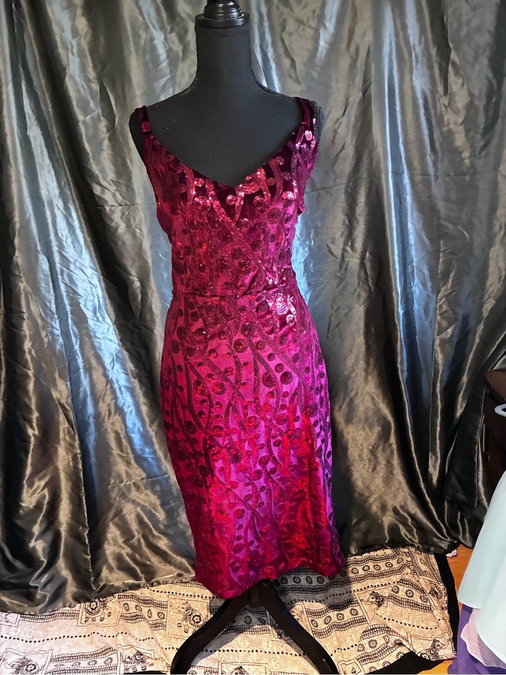 Tatyana By Bettie Page Pinup Hollywood Glam Burgundy Sequins Sheath Dress XL